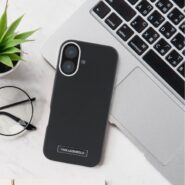 Ovitek Karl Lagerfeld za iPhone 16 – black hardcase FW Metal Plate MagSafe (KLHMP16SPGMSRPK)