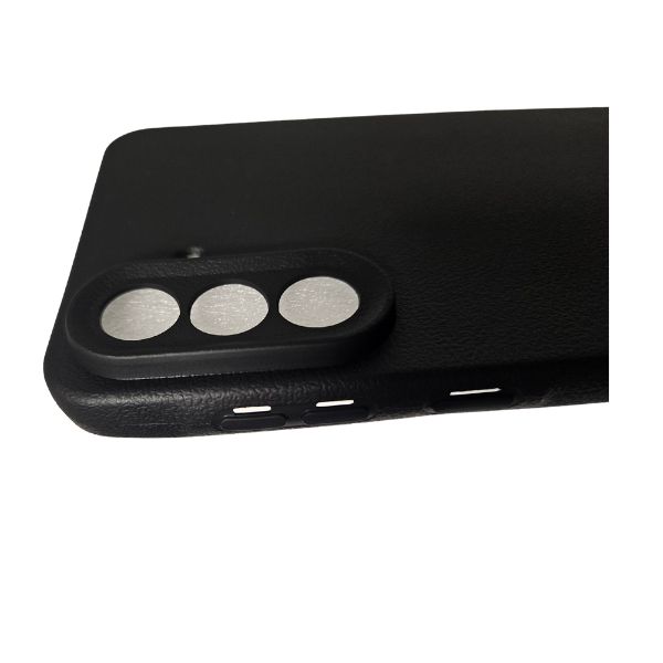 Ovitek za Galaxy A36 – protizdrsna matirana površina od blizu